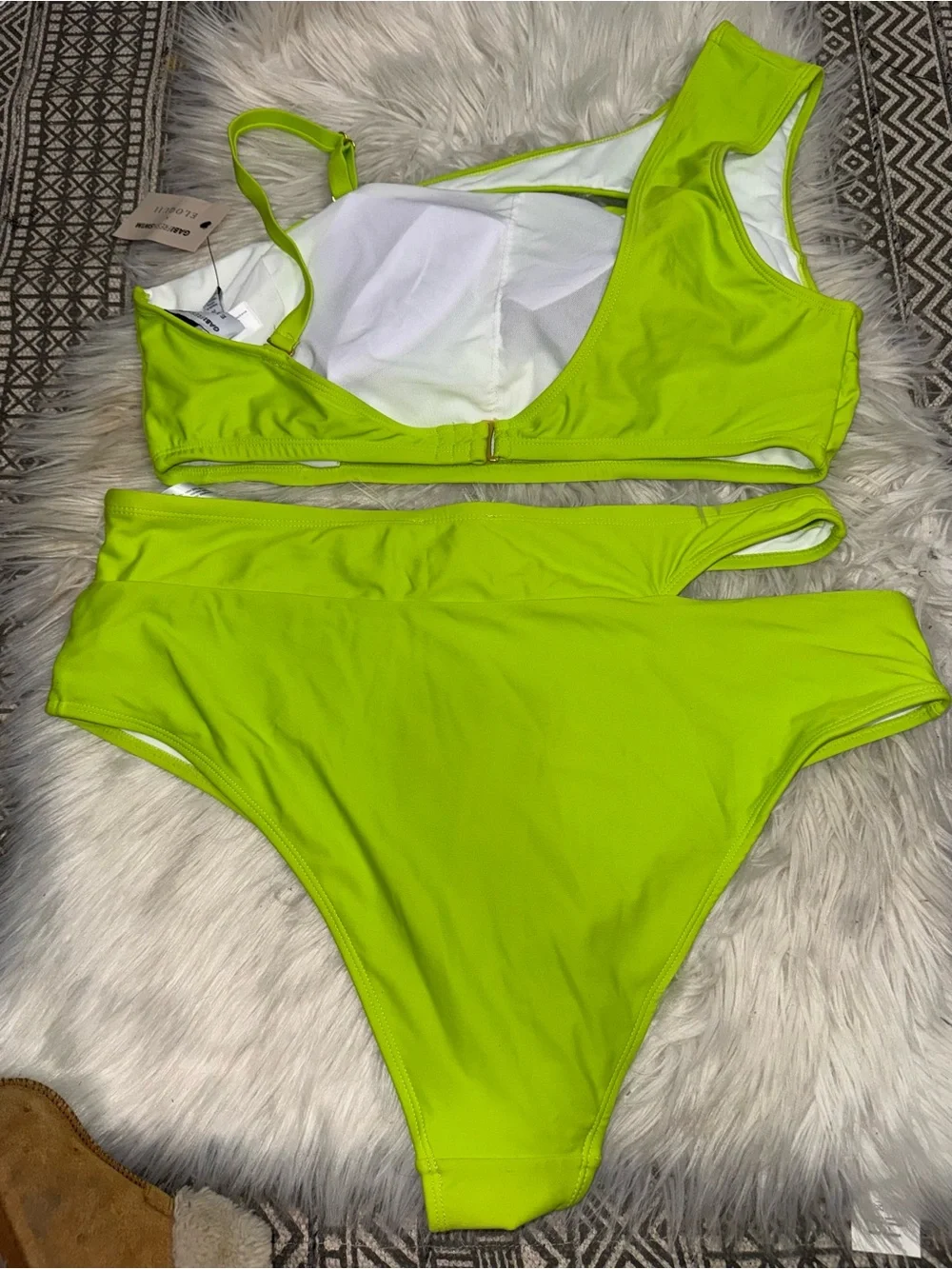 Gabi Fresh Swim x ELOQUII Cutout‎ One Shoulder Bikini
